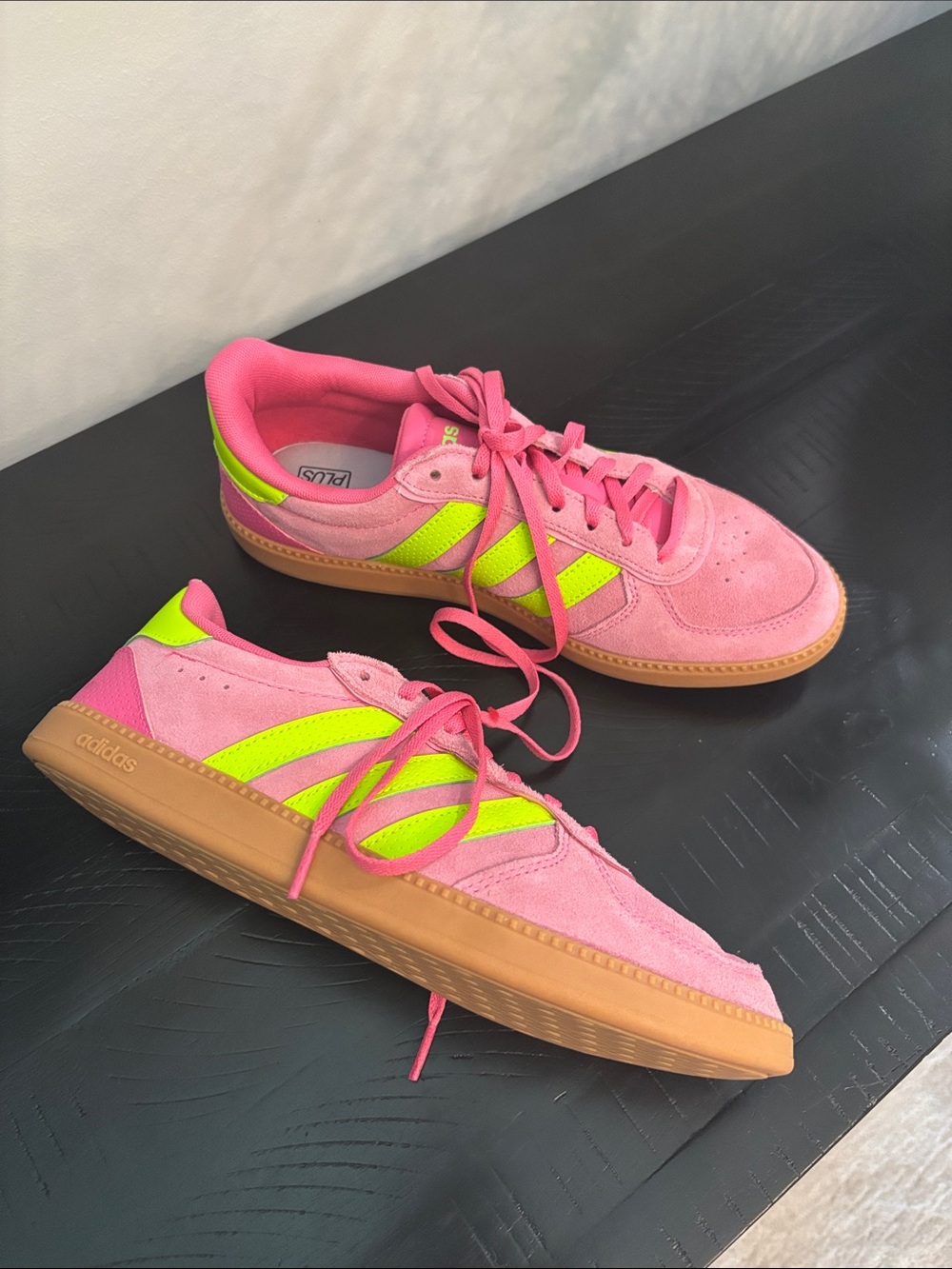 Adidas sneakers - Picture 5 of 6
